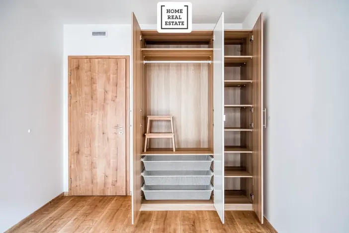 Pronájem bytu 2+kk, Praha - Vysočany, Kolbenova, 55 m2