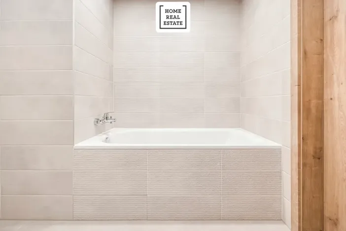 Pronájem bytu 2+kk, Praha - Vysočany, Kolbenova, 55 m2