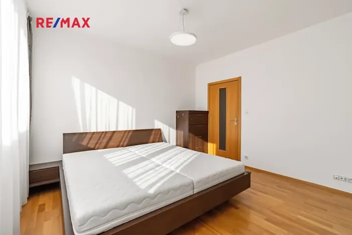 Pronájem bytu 4+kk, Praha - Smíchov, Smrčinská, 116 m2