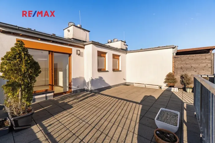 Pronájem bytu 4+kk, Praha - Smíchov, Smrčinská, 116 m2