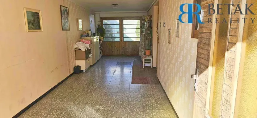 Prodej rodinného domu, Oplocany, 230 m2