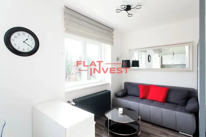 Pronájem bytu 1+kk, Praha - Kobylisy, Vršní, 28 m2