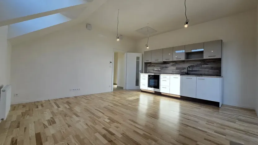 Pronájem bytu 2+kk, Dobřichovice, Souběžná, 62 m2
