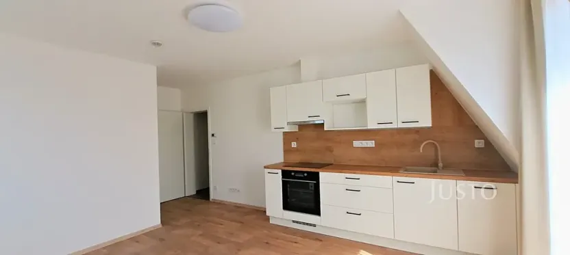 Pronájem bytu 2+kk, Písek, Bořivojova, 35 m2