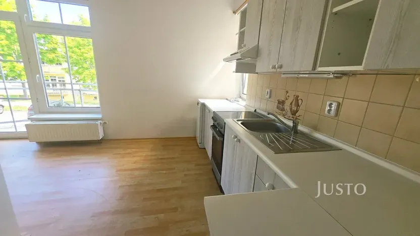 Pronájem bytu 1+kk, Písek, Krokova, 42 m2