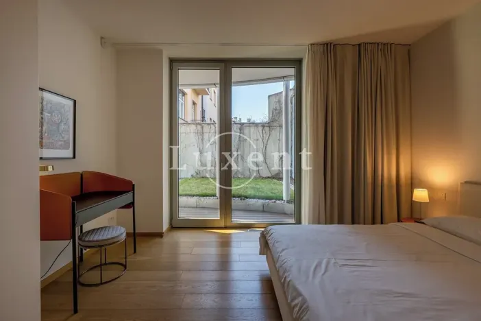 Pronájem bytu 2+kk, Praha, Holečkova, 71 m2