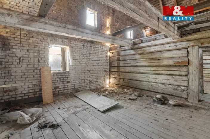 Prodej rodinného domu, Stružnice - Jezvé, 362 m2