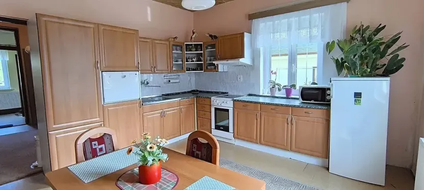 Prodej vícegeneračního domu, Aš, Květnová, 330 m2