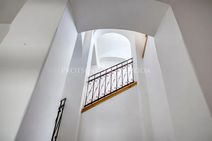 Prodej kanceláře, Mělník, Českolipská, 418 m2