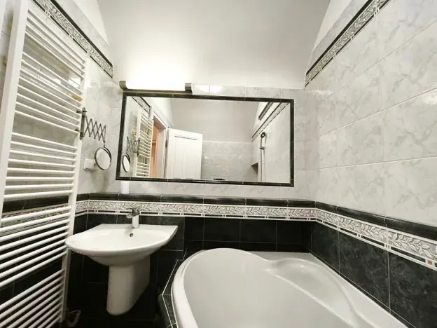 Pronájem bytu 2+1, Praha - Hradčany, Úvoz, 65 m2