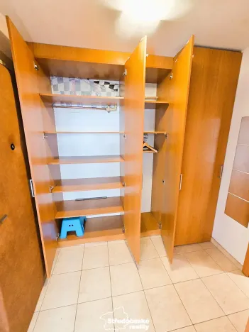 Pronájem bytu 2+kk, Praha - Holešovice, V zákoutí, 42 m2