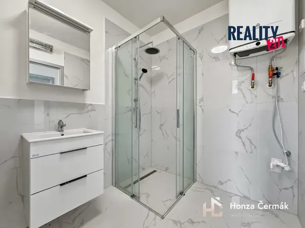 Pronájem bytu 1+kk, Brno, Pramenná, 29 m2