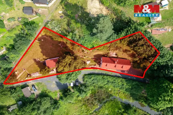 Prodej rodinného domu, Libá, 228 m2