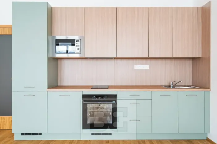 Prodej bytu 1+kk, Praha - Smíchov, Toyen, 42 m2