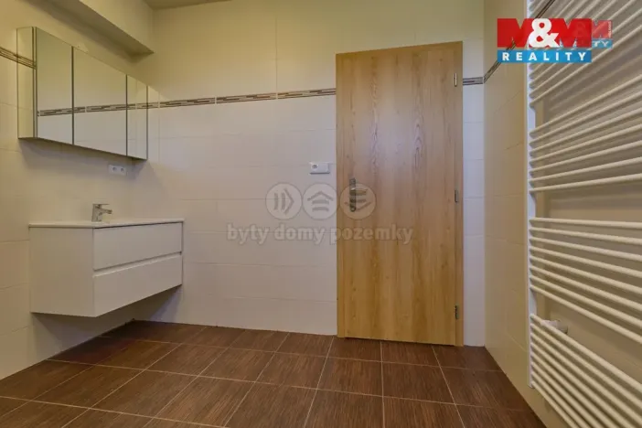 Pronájem bytu 3+kk, Církvice, 75 m2