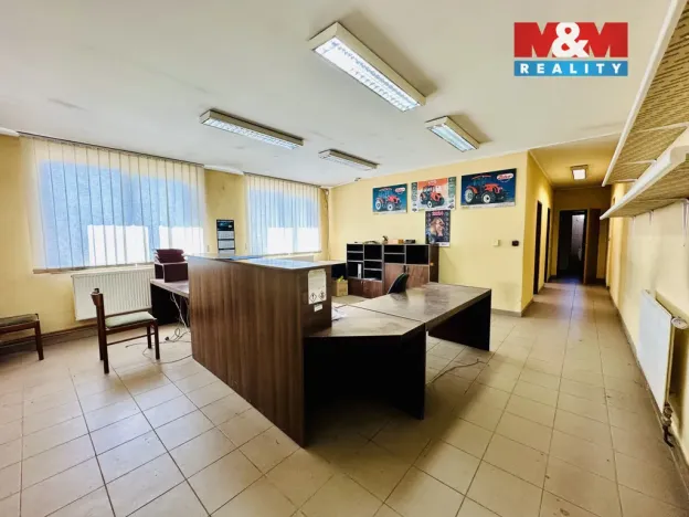 Pronájem skladu, Dražice, 822 m2