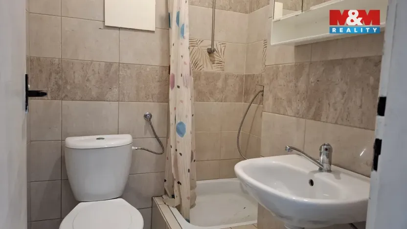 Pronájem bytu 1+kk, Kopřivnice, Záhumenní, 20 m2