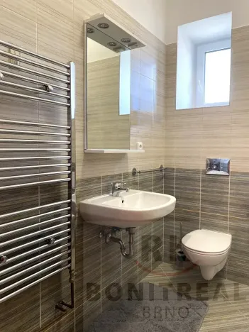 Pronájem bytu 2+1, Brno, Olomoucká, 91 m2