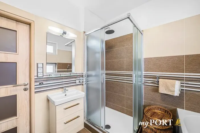 Pronájem bytu 1+1, Plzeň, Pod Lesem, 48 m2