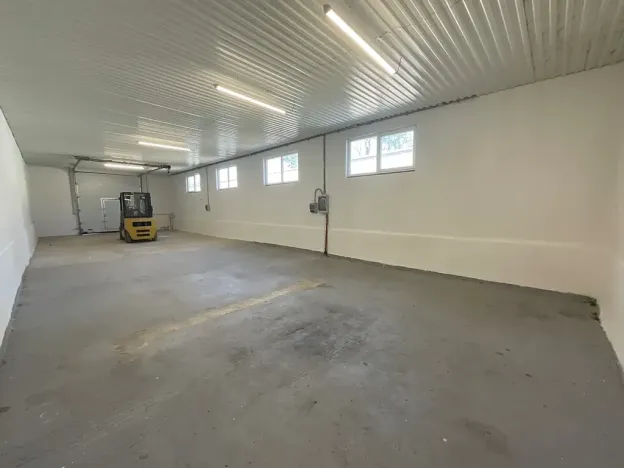 Pronájem skladu, Brno, Kaštanová, 130 m2