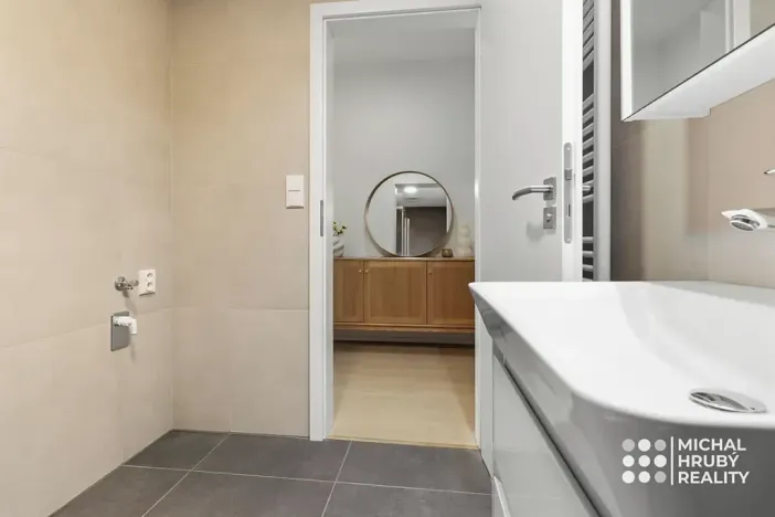 Prodej bytu 2+kk, Ostrava, Výstavní, 40 m2