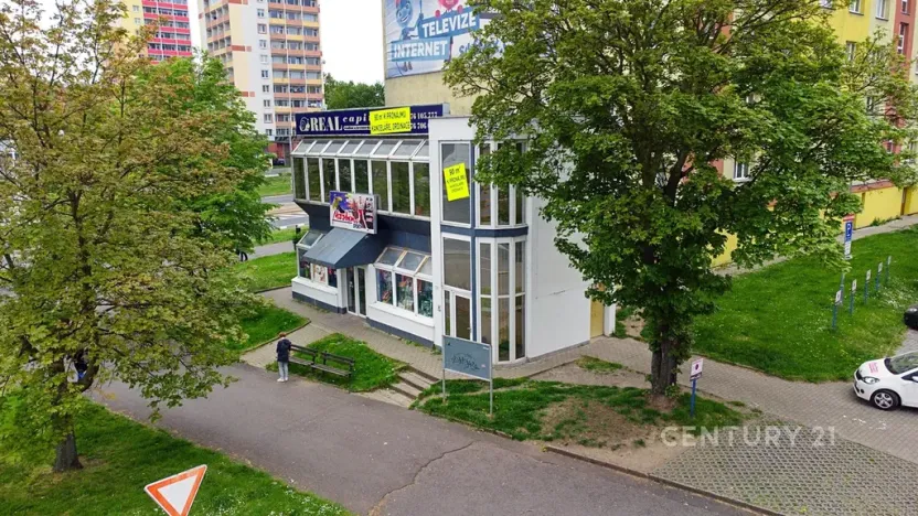 Pronájem komerční nemovitosti, Most, Františka Halase, 90 m2