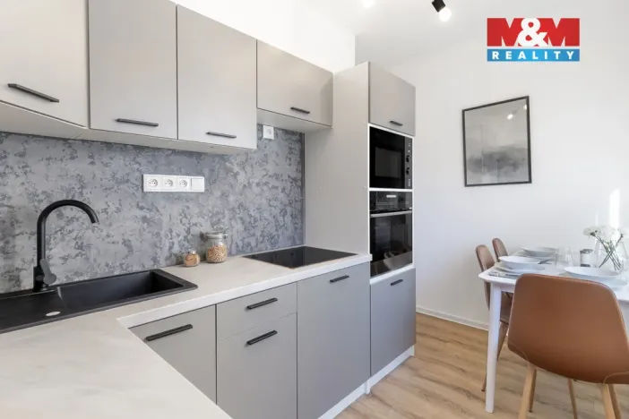 Prodej bytu 2+1, Ostrava - Zábřeh, Volgogradská, 60 m2