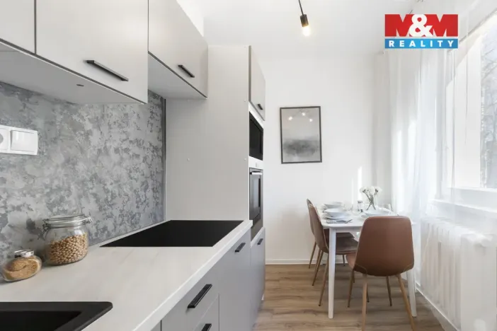 Prodej bytu 2+1, Ostrava - Zábřeh, Volgogradská, 60 m2