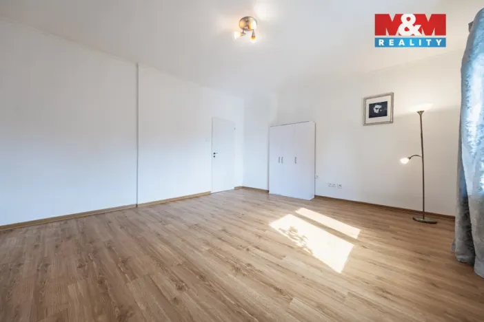 Prodej rodinného domu, Vodochody, U Studánky, 135 m2