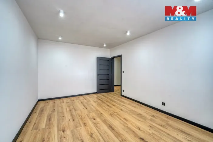 Prodej bytu 4+1, Tachov, Bělojarská, 84 m2