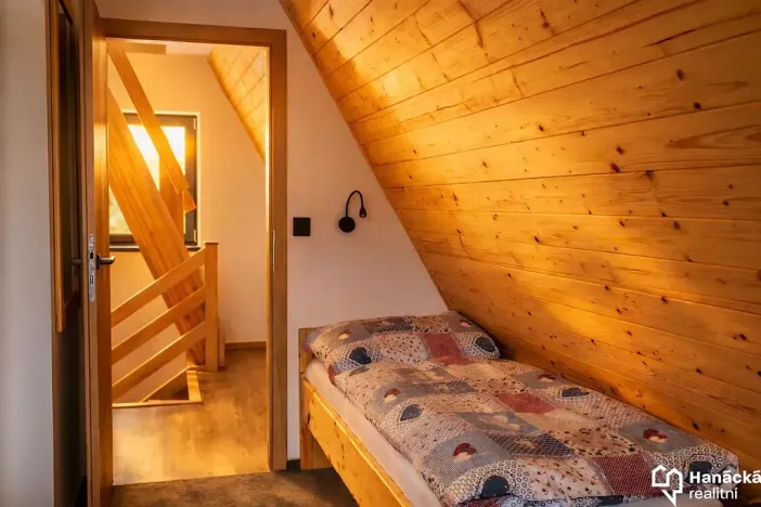 Prodej chaty, Lipová-lázně, 976 m2