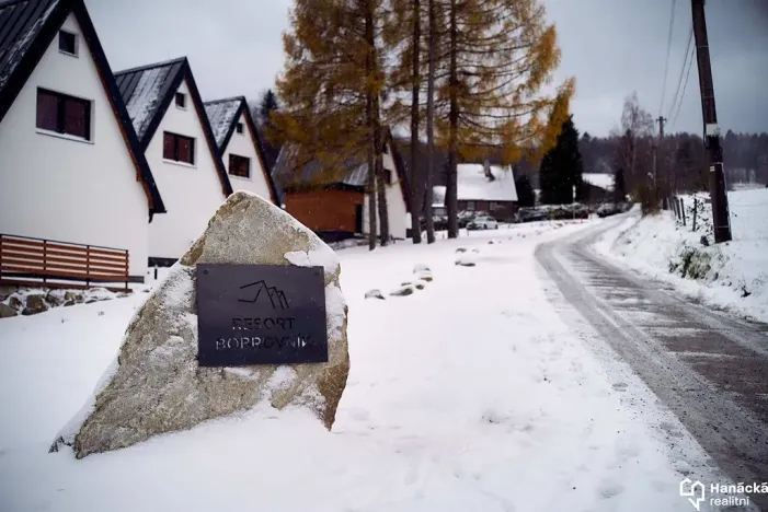 Prodej chaty, Lipová-lázně, 976 m2