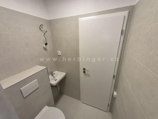 Pronájem bytu 1+kk, Otrokovice, Školní, 33 m2