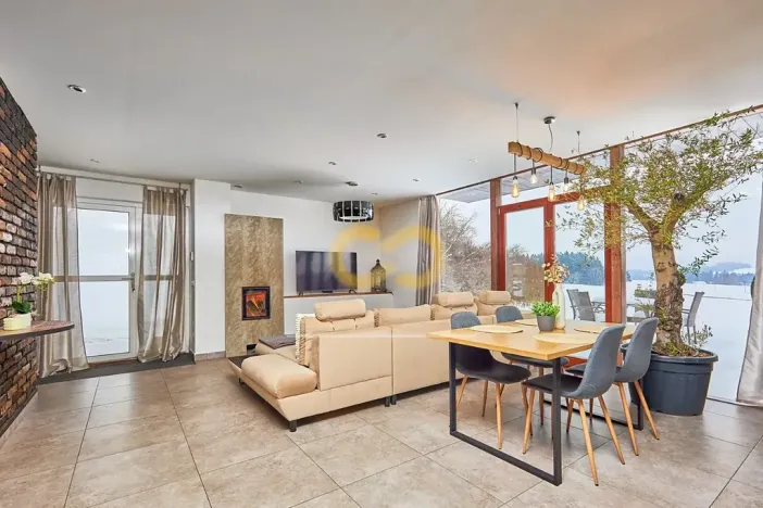 Prodej apartmánu, Černá v Pošumaví, 202 m2