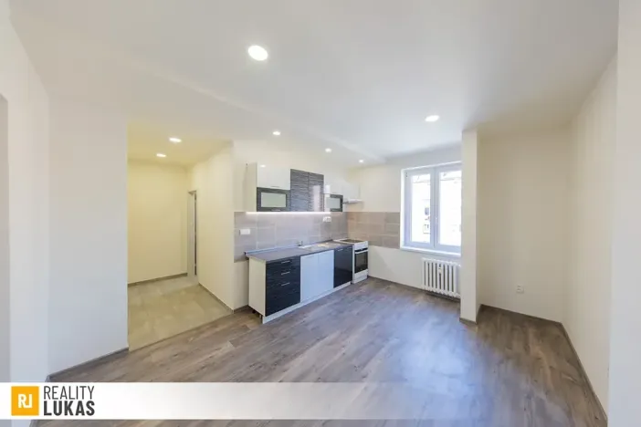 Pronájem bytu 1+1, Ostrava, 28. října, 47 m2