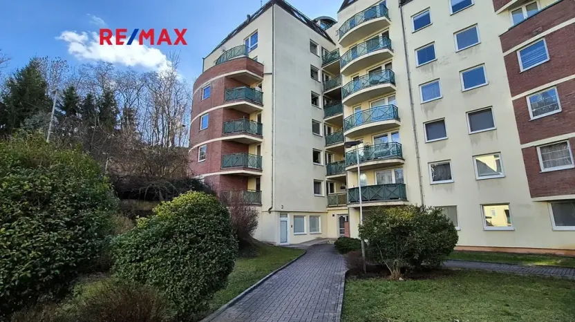 Pronájem bytu 2+kk, Praha - Žižkov, V kapslovně, 58 m2