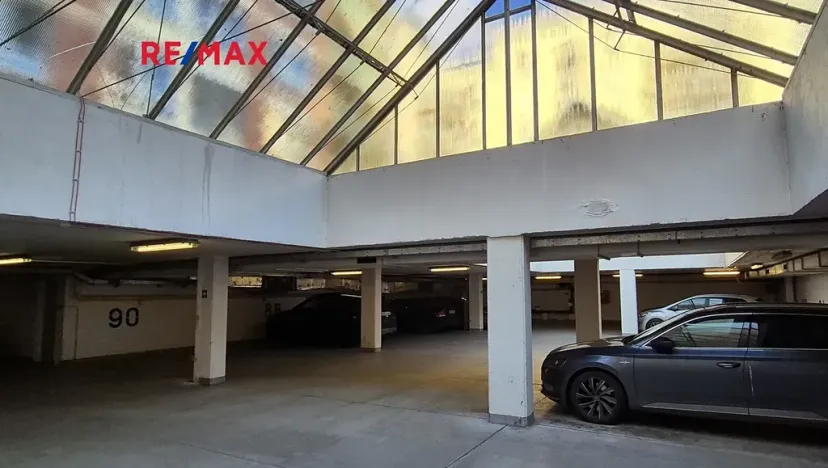 Pronájem bytu 2+kk, Praha - Žižkov, V kapslovně, 58 m2