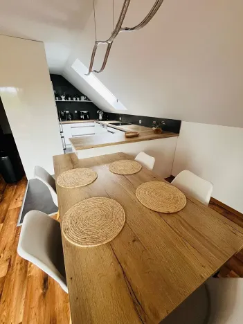 Prodej rodinného domu, Prackovice nad Labem, 190 m2