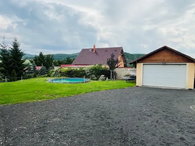 Prodej rodinného domu, Prackovice nad Labem, 190 m2