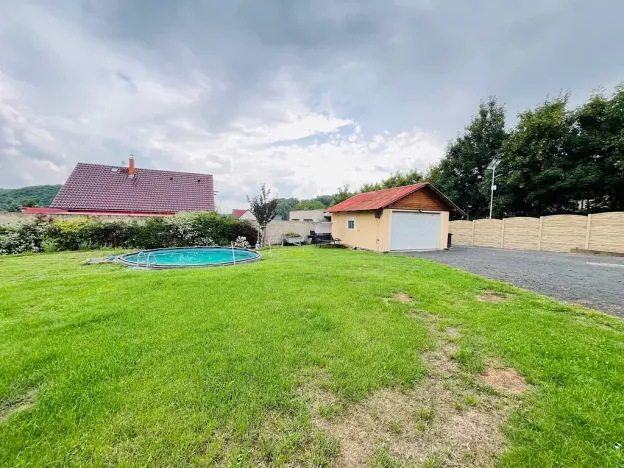 Prodej rodinného domu, Prackovice nad Labem, 190 m2