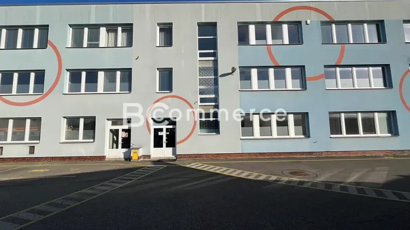 Pronájem skladu, Brno, Vídeňská, 758 m2