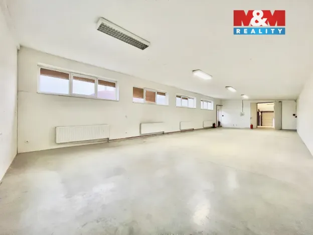 Pronájem skladu, Vsetín, Lázky, 430 m2