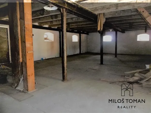 Prodej - jiné, Předslav, 1000 m2