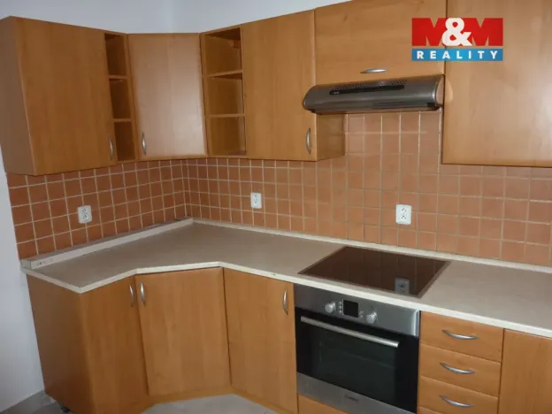 Prodej bytu 1+1, Červený Kostelec, Boženy Němcové, 53 m2