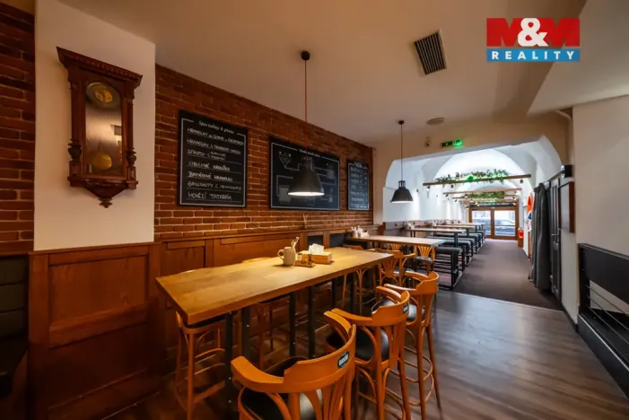 Pronájem restaurace, Olomouc, Riegrova, 250 m2