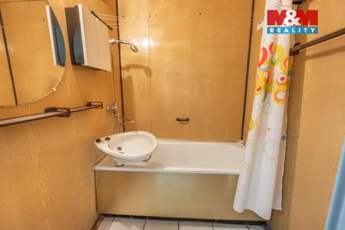 Prodej bytu 2+1, Slaný, Vikova, 58 m2