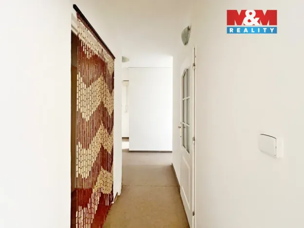 Pronájem bytu 2+1, Děčín - Děčín III-Staré Město, Oblouková, 74 m2