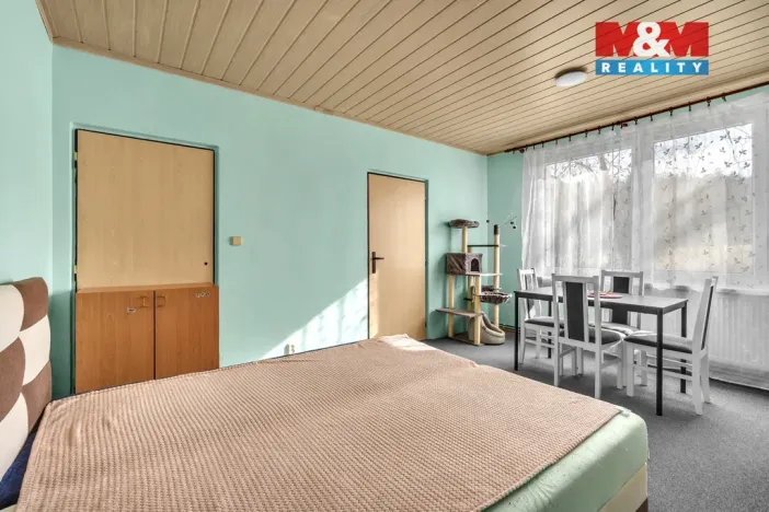 Prodej bytu 3+1, Prachovice, Bučina, 64 m2