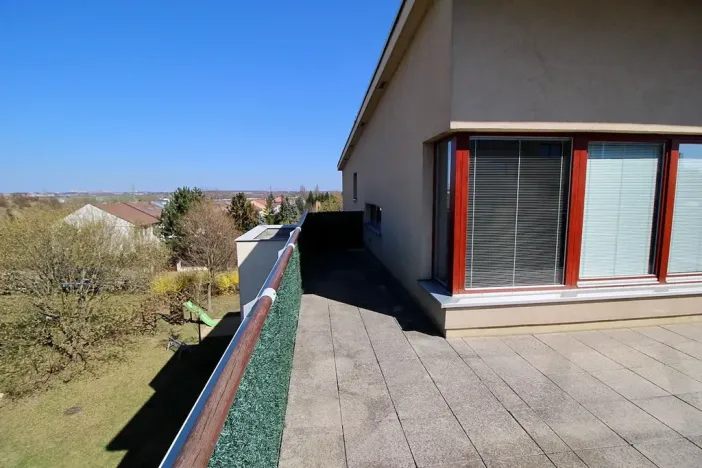 Pronájem bytu 3+kk, Praha - Štěrboholy, Laudonova, 139 m2