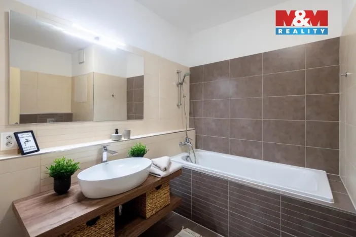 Pronájem bytu 2+kk, Ostrava, Jantarová, 56 m2